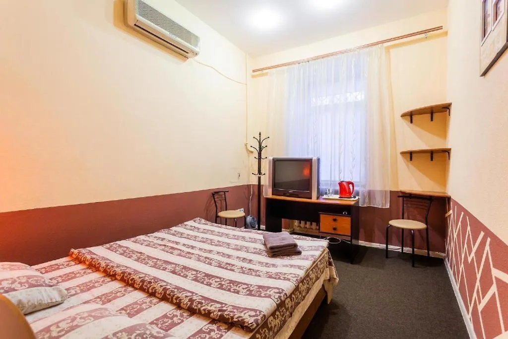 Guest House On Saksahanskoho Street Kyiv Hostel